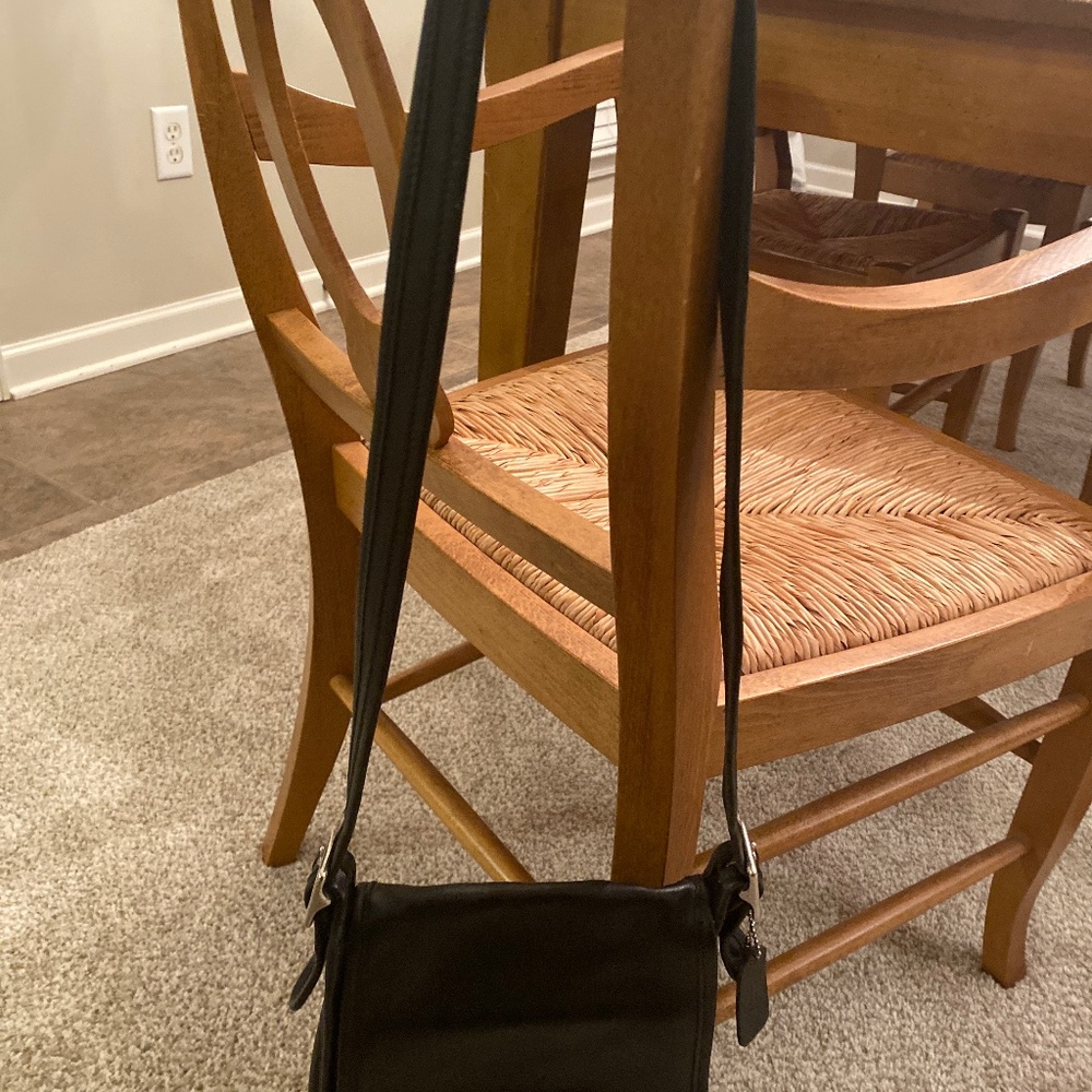 Vintage coach black leather crossbody bag
